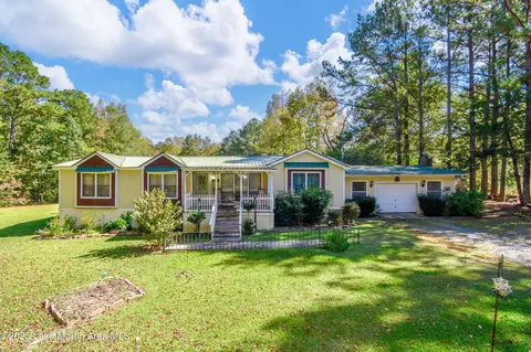 3842 Rock Springs Rd, Jacksons Gap, AL 36861