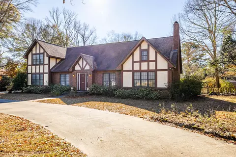 537 Gilmer Ave, Tallassee, AL 36078