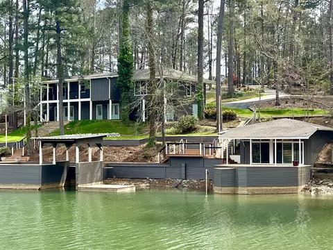 130 Batten Dr, Equality, AL 36026