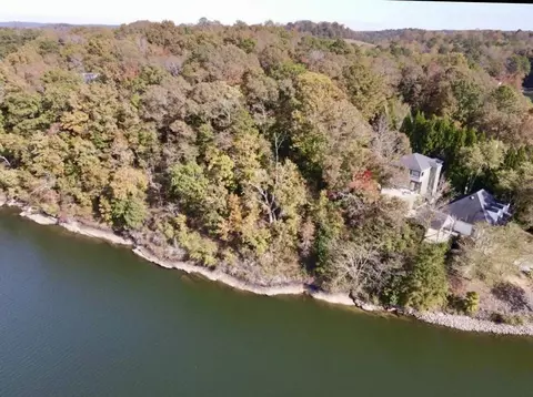 16 River Ridge Rd, Alexander City, AL 35010