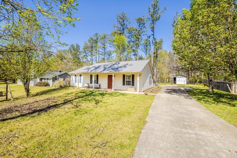 1755 Mayfair Ln, Alexander City, AL 35010