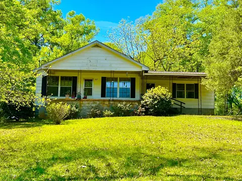 162 Poplar Rd, Alexander City, AL 35010