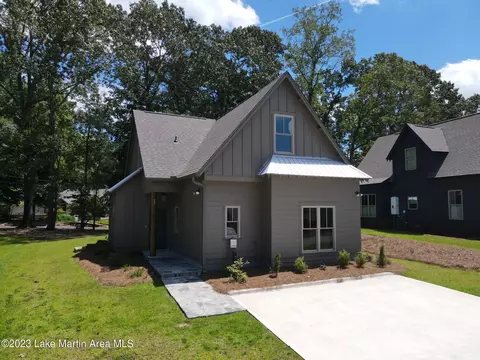 29 Landing Pt, Dadeville, AL 36853