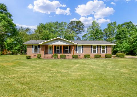 2011 Morningside Drive Dr, Alexander City, AL 35010
