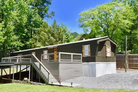 64 4th Retreat, Eclectic, AL 36024