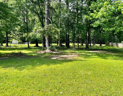 Nolen Dr, Alexander City, AL 35010