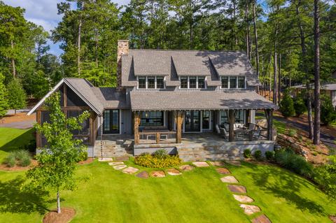 379 Paddock Pt, Alexander City, AL 35010