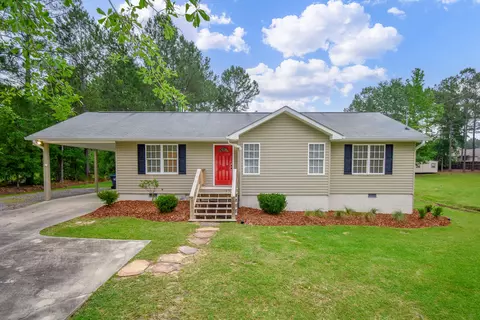 1444 Warren Circle N Cir, Alexander City, AL 35010