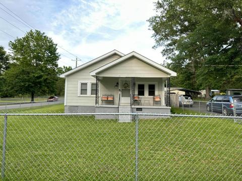 611 13th Ave, Alexander City, AL 35010