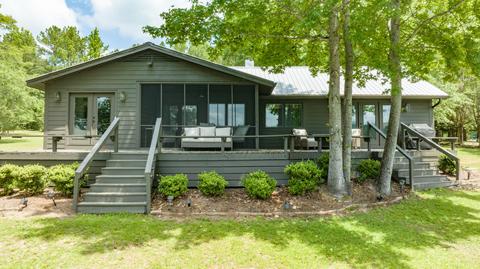 860 Beaver Cove Rd, Equality, AL 36026