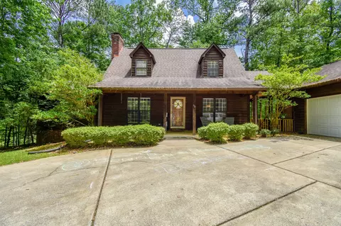 68 Dogwood Lane Cir, Dadeville, AL 36853