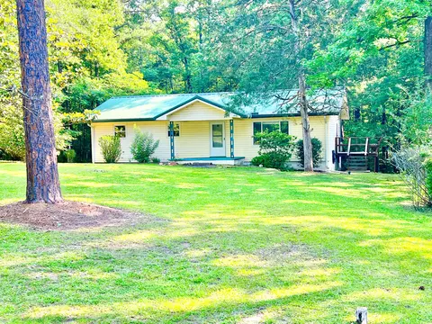 269 Cotton Ln, Alexander City, AL 35010