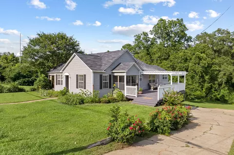 532 Lafayette St, Dadeville, AL 36853