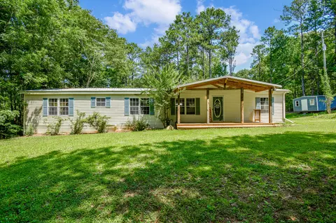 1019 Bama Park Rd, Dadeville, AL 36853