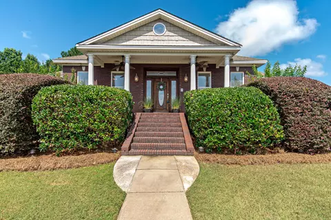 106 Forest Mountain Dr, Wetumpka, AL 36093
