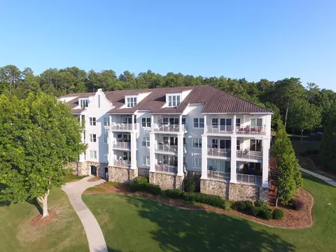 230 Crowne Pointe Unit 205 B, Dadeville, AL 36853