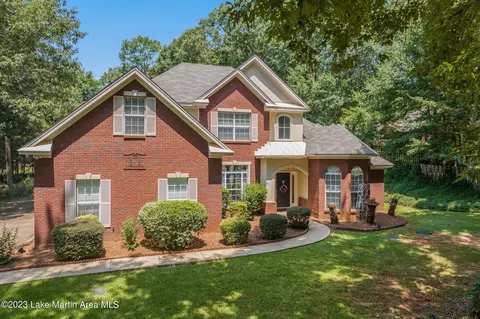 326 Hickory Pl, Wetumpka, AL 36093