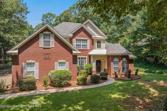 326 Hickory Pl, Wetumpka, AL 36093