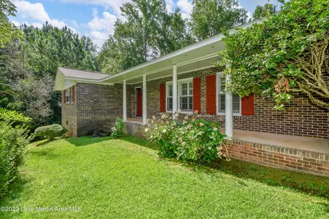3756 Dadeville Rd, Alexander City, AL 35010