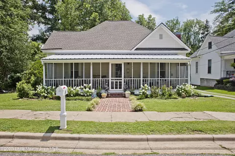 43 Lafayette St, Alexander City, AL 35010