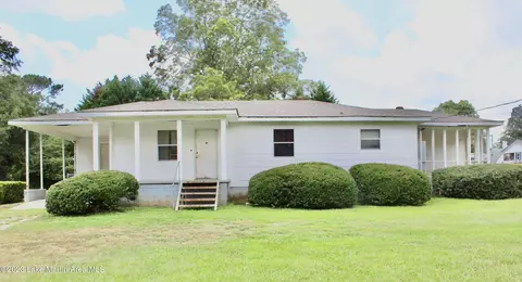 116 12th Avenue Ave, Alexander City, AL 35010