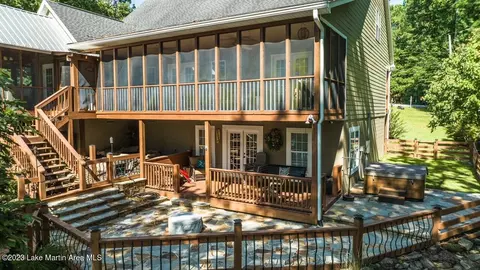 237 Forest Hill Ln, Jacksons Gap, AL 36861
