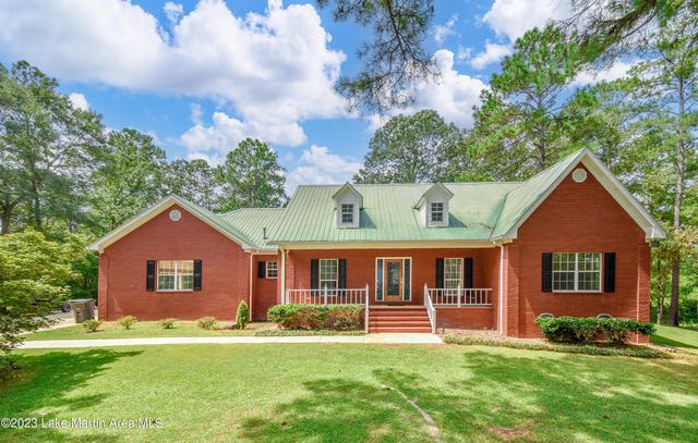 1029 Tank Rd, Alexander City, AL 35010