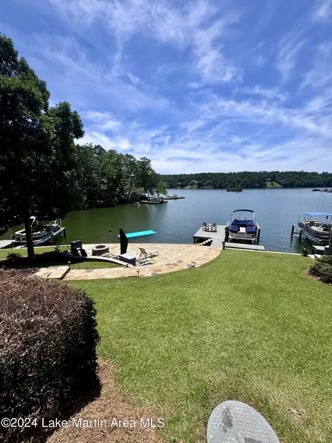 328 Village Loop, Dadeville, AL 36853