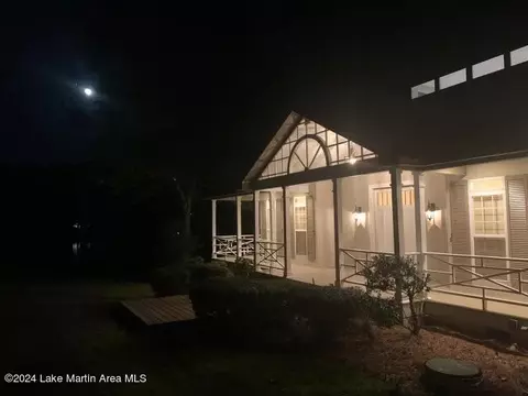 Exterior - 1755 Hancel Rd, Equality, AL 36026 photo 2 of 12