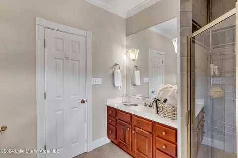 Bath - 1755 Hancel Rd, Equality, AL 36026 photo 8 of 8