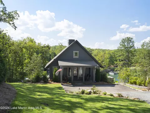 251 Old Jay Rd, Eclectic, AL 36024