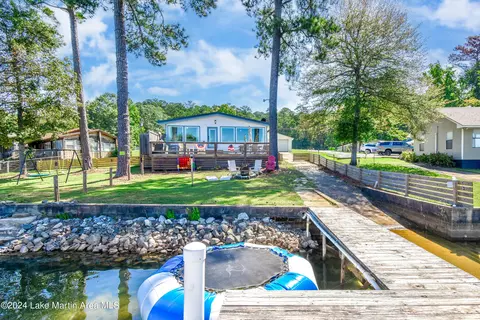 98 Kiowa Ln, Dadeville, AL 36853