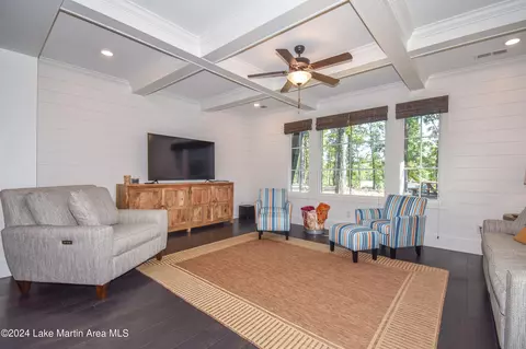 Living - 250 Old Jay Rd, Eclectic, AL 36024 photo 1 of 2