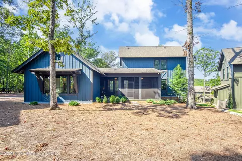 Exterior - 250 Old Jay Rd, Eclectic, AL 36024 photo 5 of 15