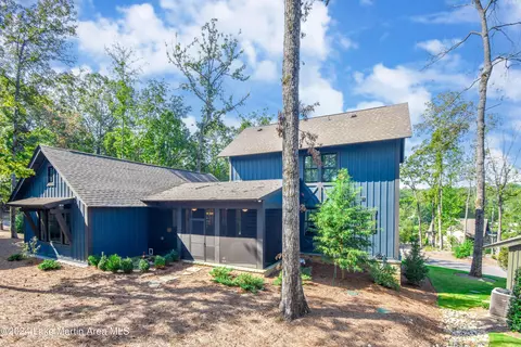 Exterior - 250 Old Jay Rd, Eclectic, AL 36024 photo 4 of 15