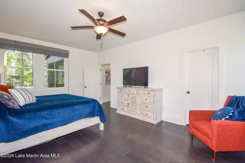 Bedroom - 250 Old Jay Rd, Eclectic, AL 36024 photo 3 of 13