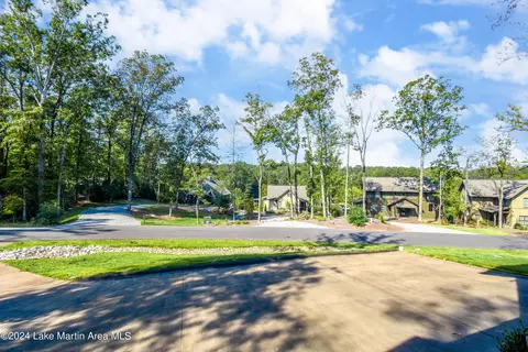 Exterior - 250 Old Jay Rd, Eclectic, AL 36024 photo 8 of 15