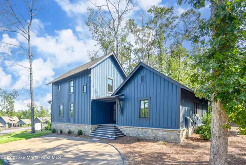 Exterior - 250 Old Jay Rd, Eclectic, AL 36024 photo 2 of 15