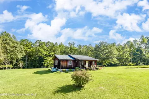 166 Walker Dr, Jacksons Gap, AL 36861 photo 2