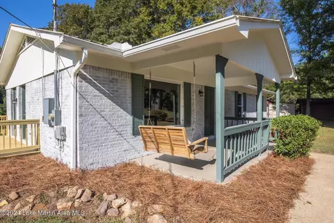 1342 Vaughn Loop, Jacksons Gap, AL 36861