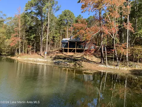 492 Transom, Jacksons Gap, AL 36861