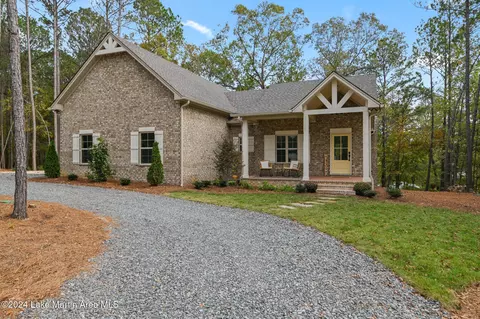 171 Pearly Dr, Equality, AL 36026