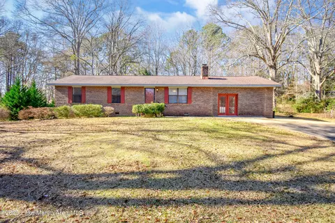 870 Forrest Rd, Alexander City, AL 35010
