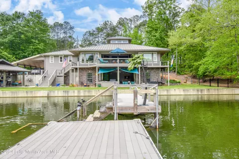 960 Williams Dr, Jacksons Gap, AL 36861 photo 2