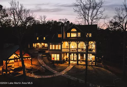 573 Old Still Rd, Dadeville, AL 36853