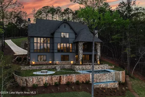 115 East Rdg, Alexander City, AL 35010