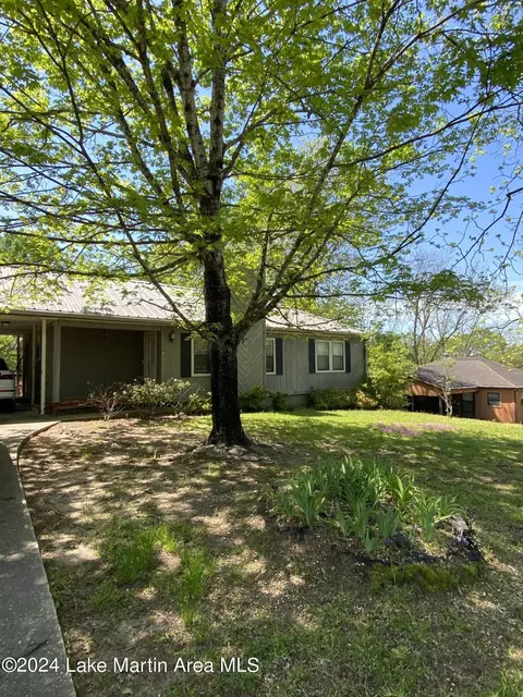 1538 7th Street St, Alexander City, AL 35010