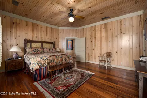 Bedroom - 1692 Oat Rd, Equality, AL 36026 photo 6 of 8