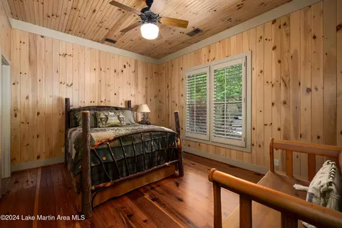 Bedroom - 1692 Oat Rd, Equality, AL 36026 photo 7 of 8
