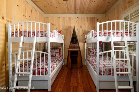 Bedroom - 1692 Oat Rd, Equality, AL 36026 photo 3 of 8